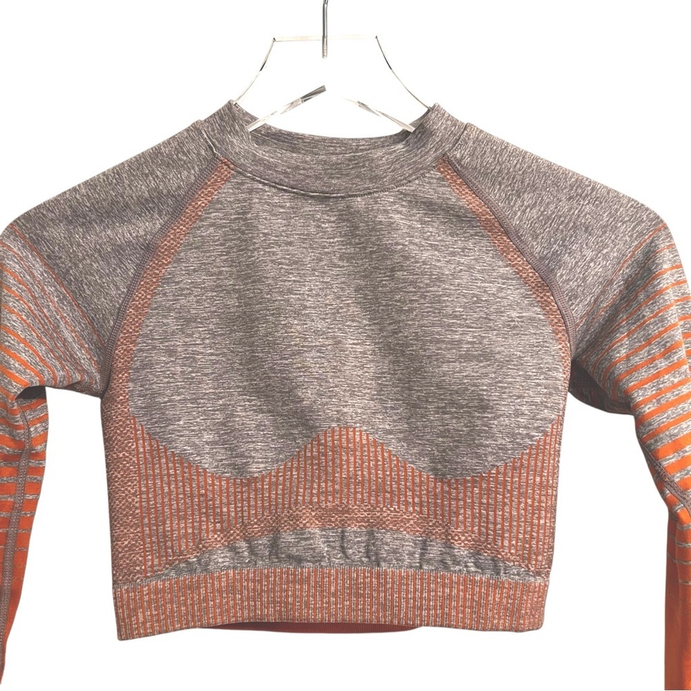 DHgate Heather Gray and Orange Ombré Long Sleeve Activewear Crop Top Size Small - Picture 3 of 6